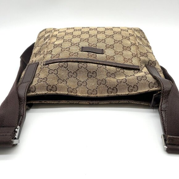 Authentic Gucci Monogram Flat Canvas/Leather Crossbody Messenger Bag - Picture 8 of 17